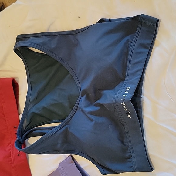 Set of 3 sports bra Alphalete - Picture 2 of 4